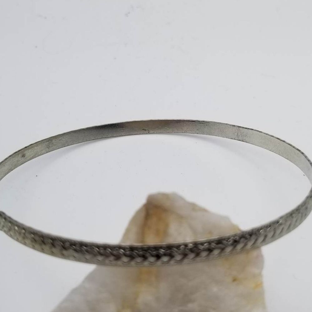 Gunmetal‎ Grey handcrafted bracelet